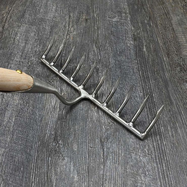 Garden Rake - 10 Tine