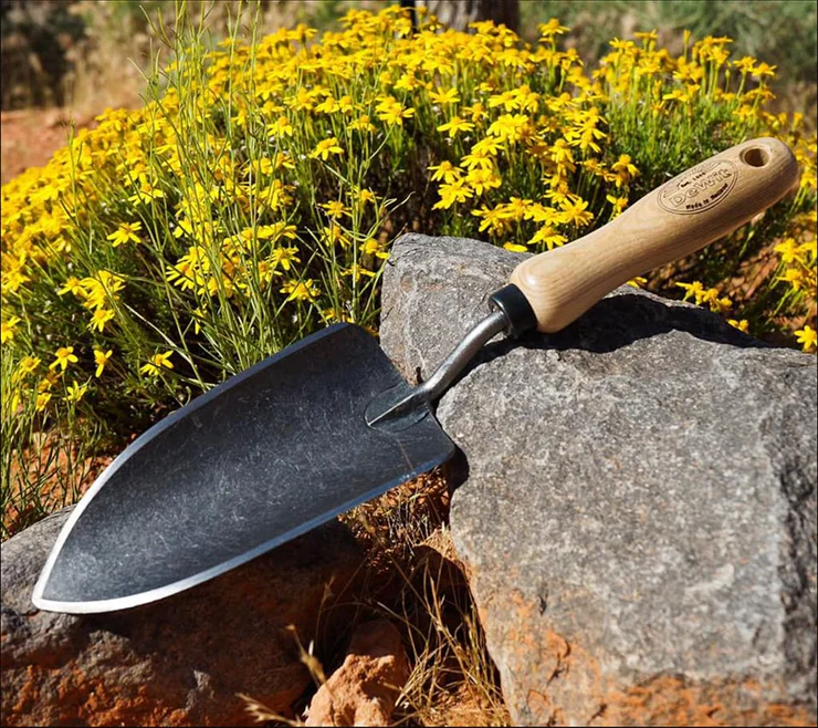 Dutch Trowel